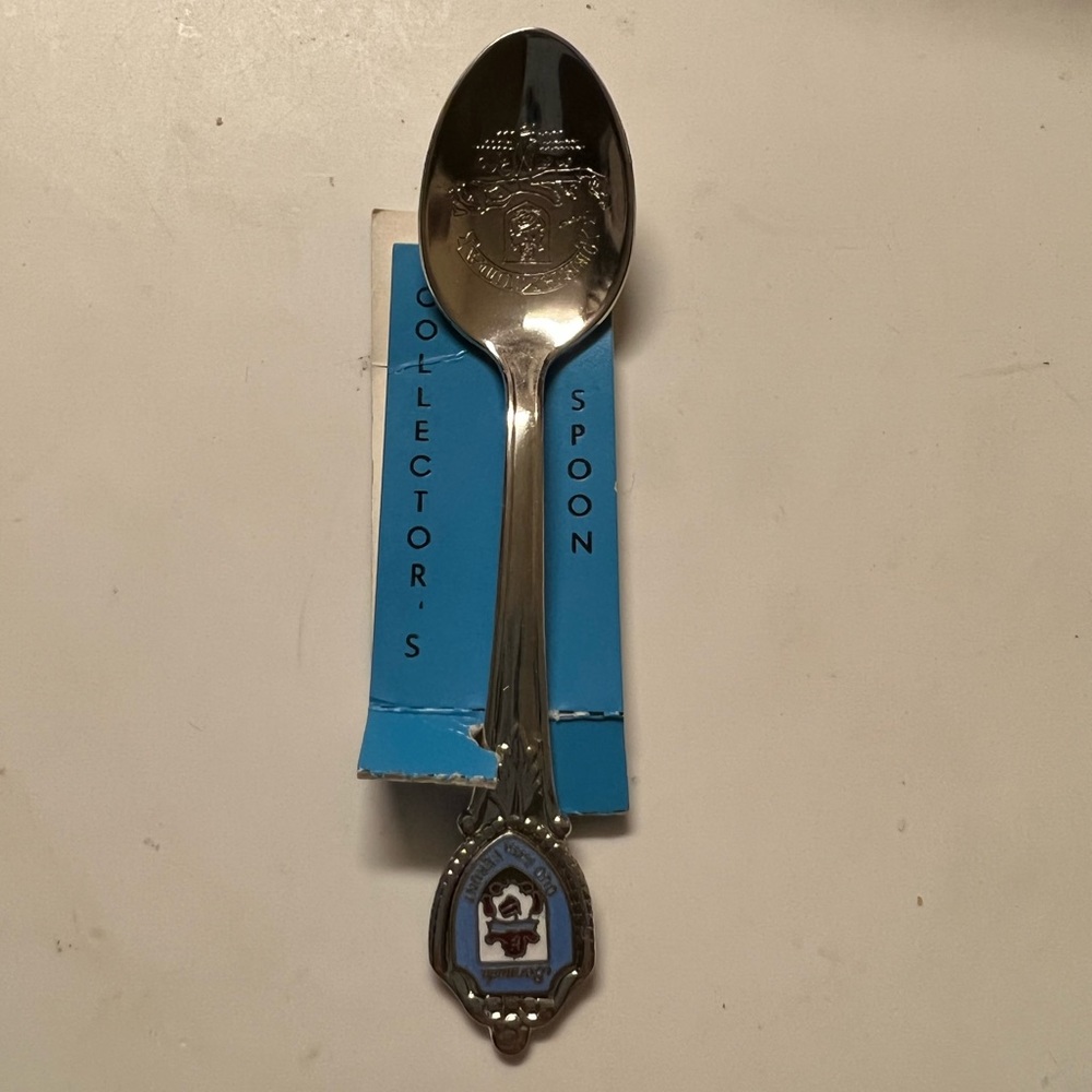 😍😍Bermuda quo fata ferunt silver spoon 😍😍
